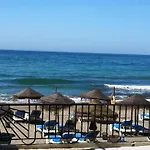 Skol 406A By Completely Marbella